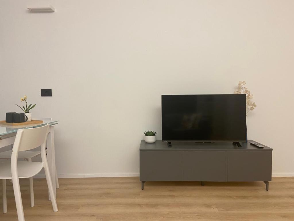 Emotichome 8 E 9 Flexyrent Studio Apartment Mailand